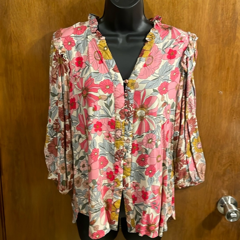 Floral Blouse with ruffles